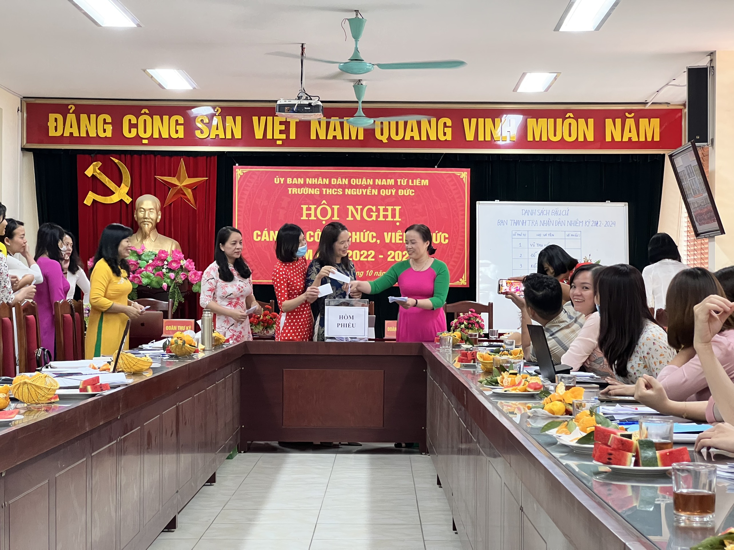 D:\Phần mềm\Website\2022-2023\8-10-Hội nghị CBCCVC\E. Biển [10-10-2022 08_16]\de83876ea17f66213f6e5.jpg