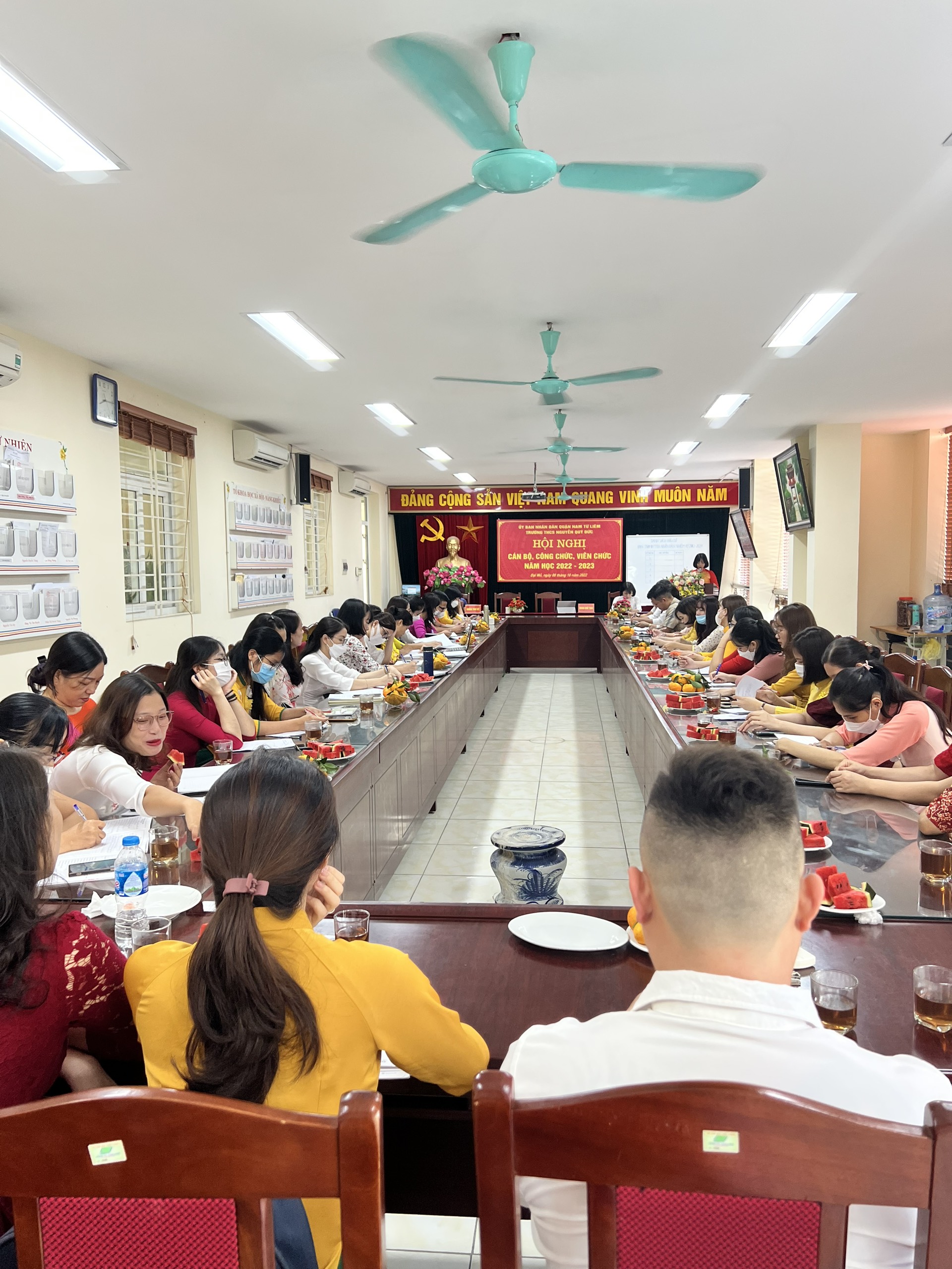 D:\Phần mềm\Website\2022-2023\8-10-Hội nghị CBCCVC\E. Biển [10-10-2022 08_16]\d606ed3ecb2f0c71553e17.jpg