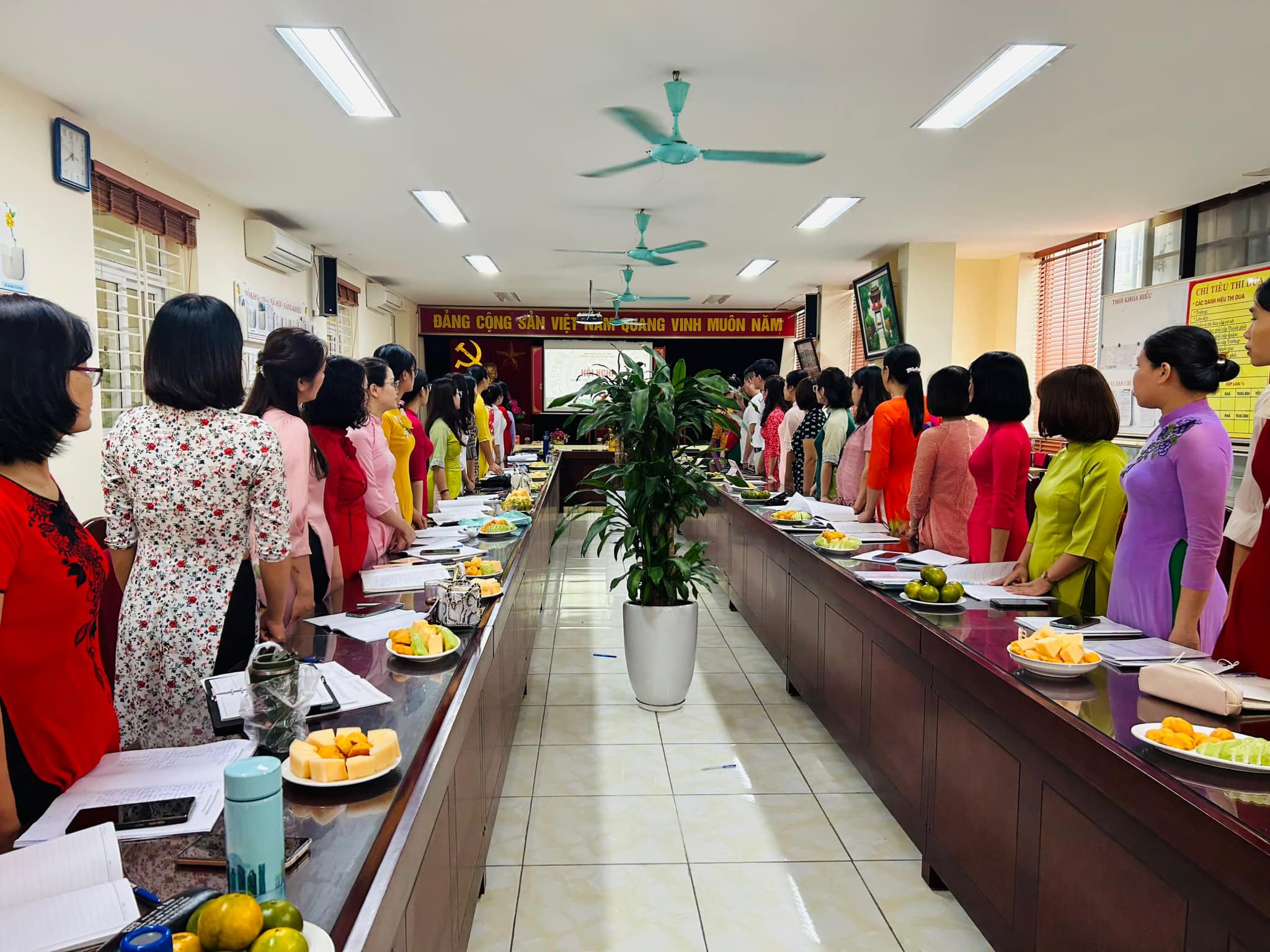 D:\Van phong\Ảnh\2023-2024\9. hội nghị CBCCVCNLĐ 14-10-2023\1.jpg