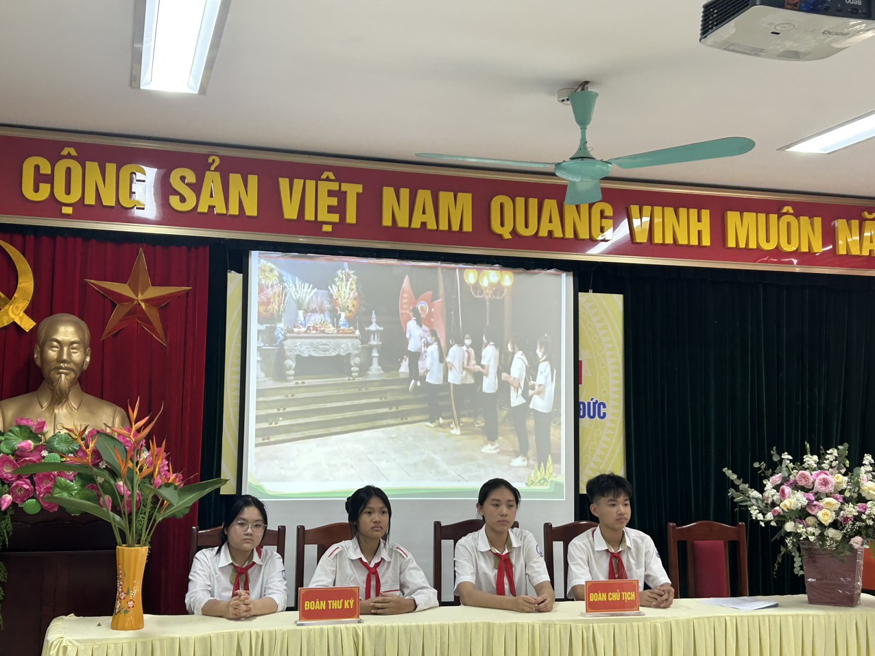 D:\Du lieu C\Desktop\ĐH liên đội\z4804563988414_4ac085ce87e31c08248f44efdf4dd606.jpg