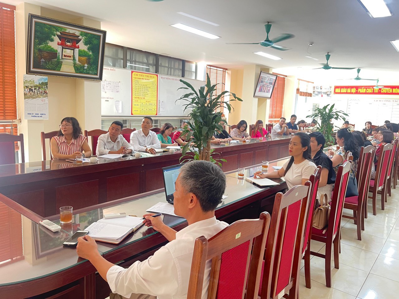 D:\Van phong\Ảnh\2023-2024\5. Họp PHHS đầu năm 10-9-2023\2.jpg