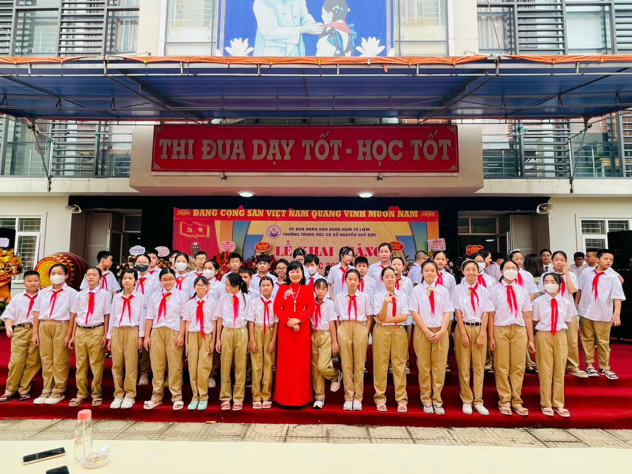 D:\Van phong\Ảnh\2023-2024\3. Khai giảng năm học 2023 - 2024\000 ảnh chọn in\b54e4bad-bd11-4e23-91ba-ef8617d8ca7c.jpg