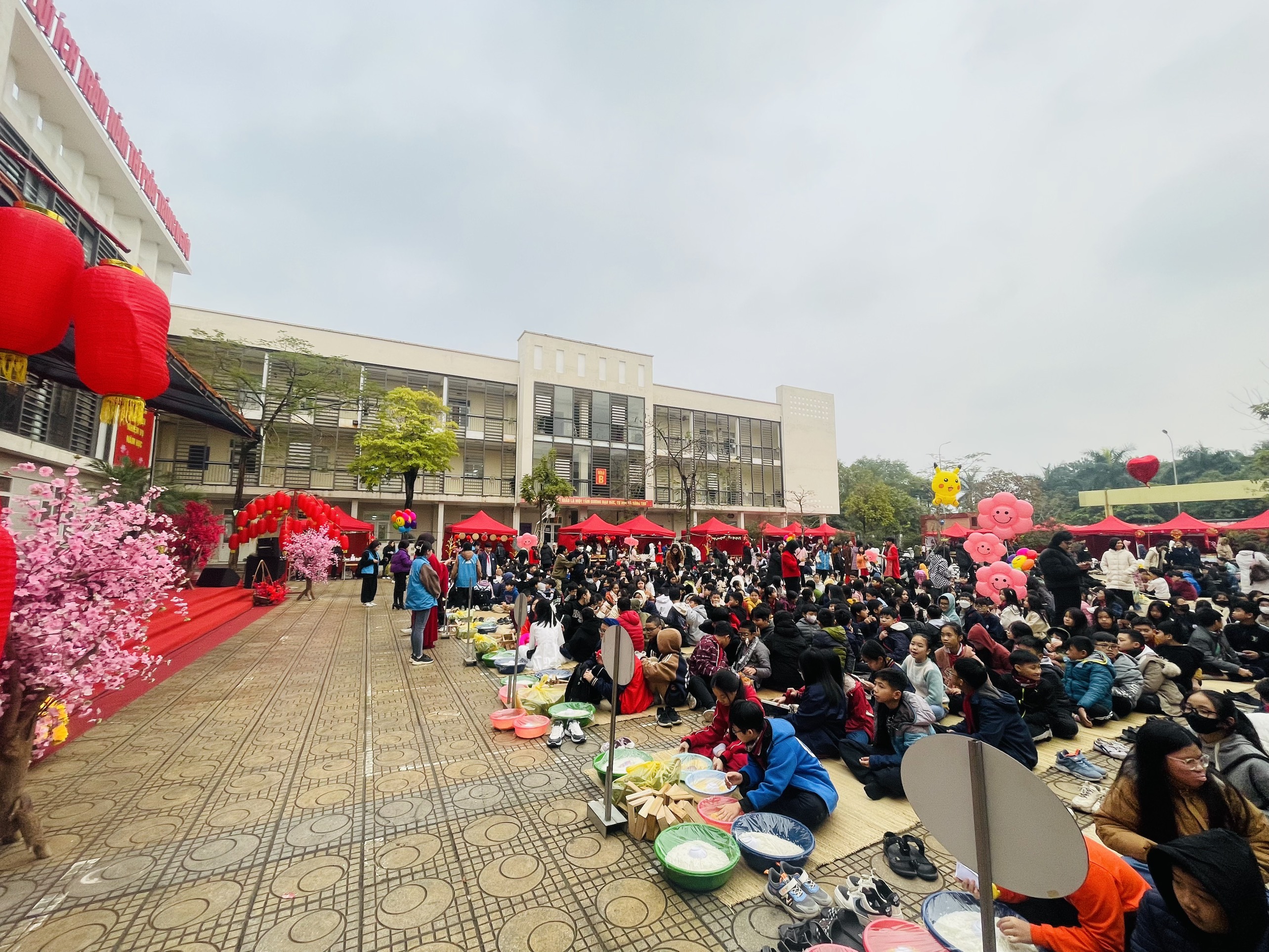 D:\Phần mềm\Website\2023-2024\15. Xuân yêu thương 2024\z5138246858551_4f2305043e254f5a030d0e90e6ec2502.jpg