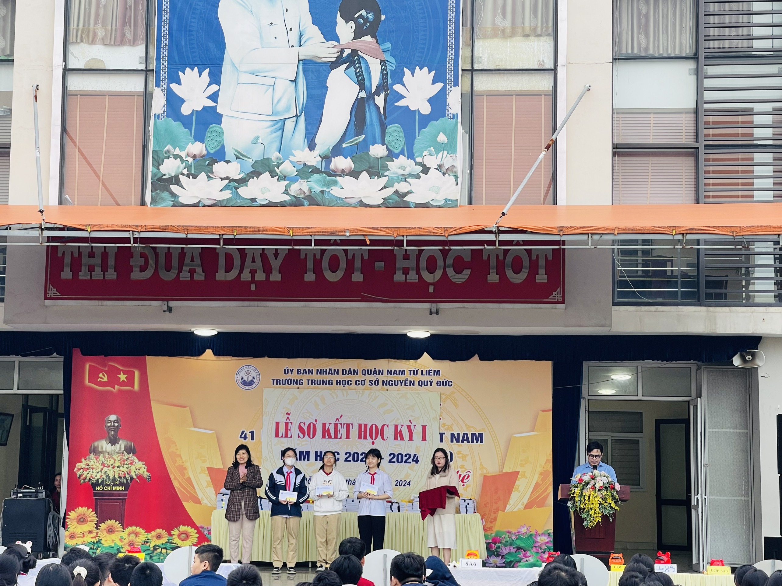 D:\Van phong\Ảnh\2023-2024\21. Sơ kết HK1\z5138295909586_5e0380f1323266e9367c4a1c828f439d.jpg