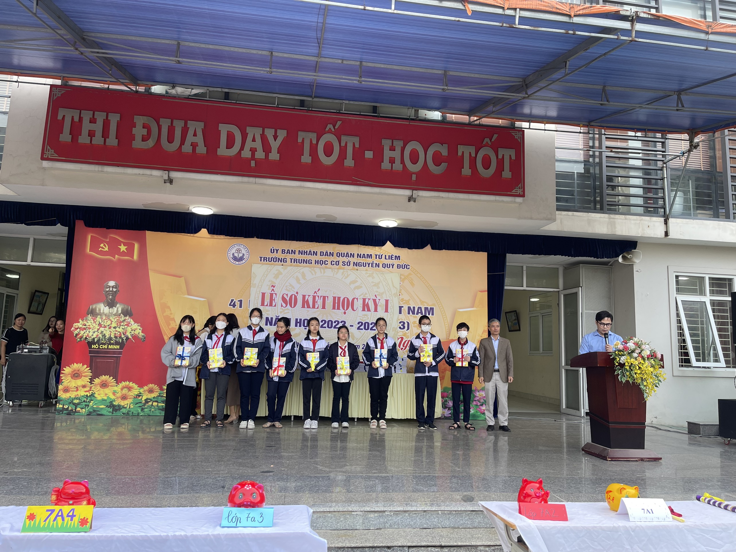 D:\Van phong\Ảnh\2023-2024\21. Sơ kết HK1\z5138295874330_9e18dff51e8cc83570fcd56caff9810a.jpg