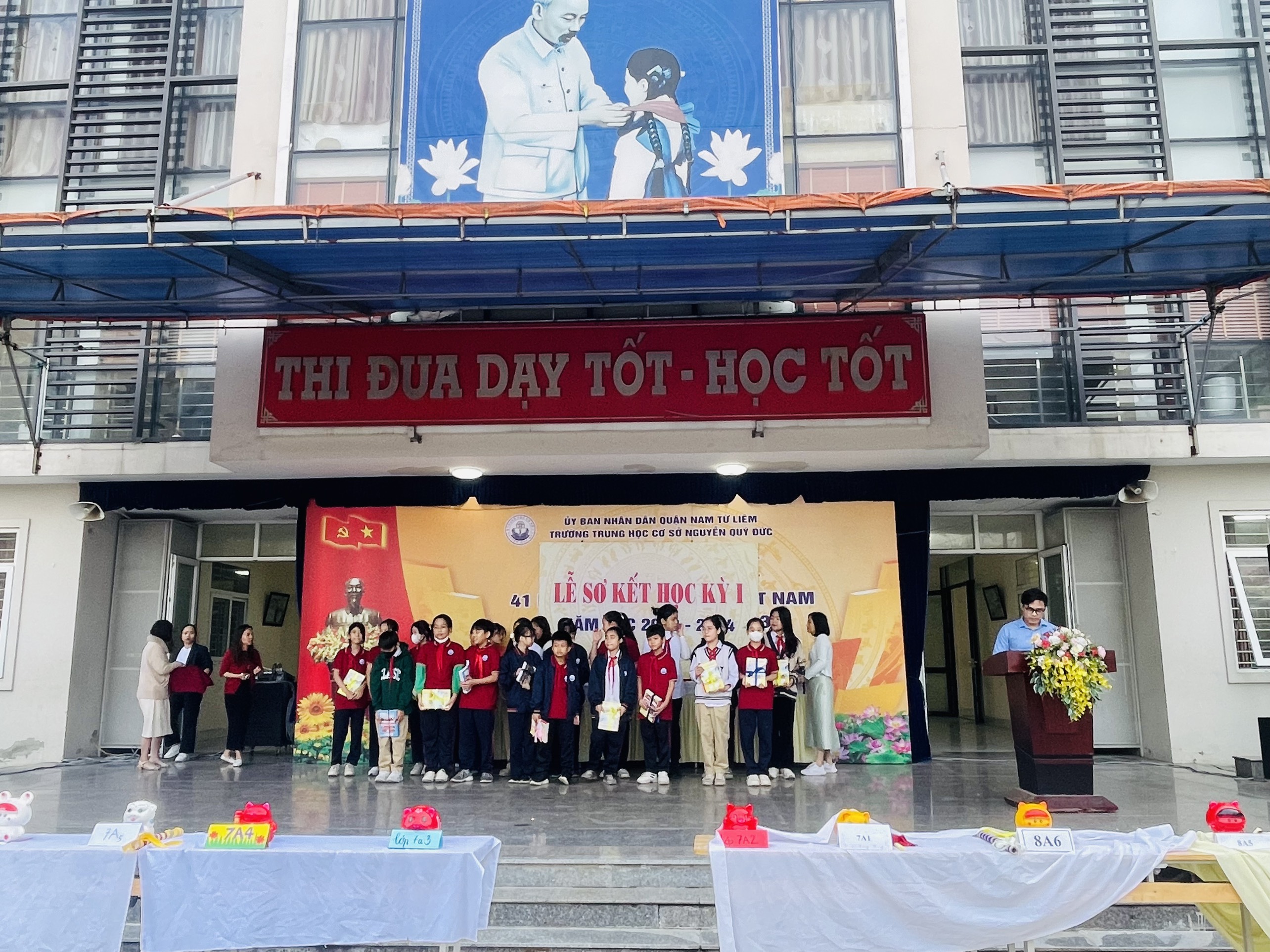 D:\Van phong\Ảnh\2023-2024\21. Sơ kết HK1\z5138295868919_3e01320b7db303a9237f2699e6020e34.jpg