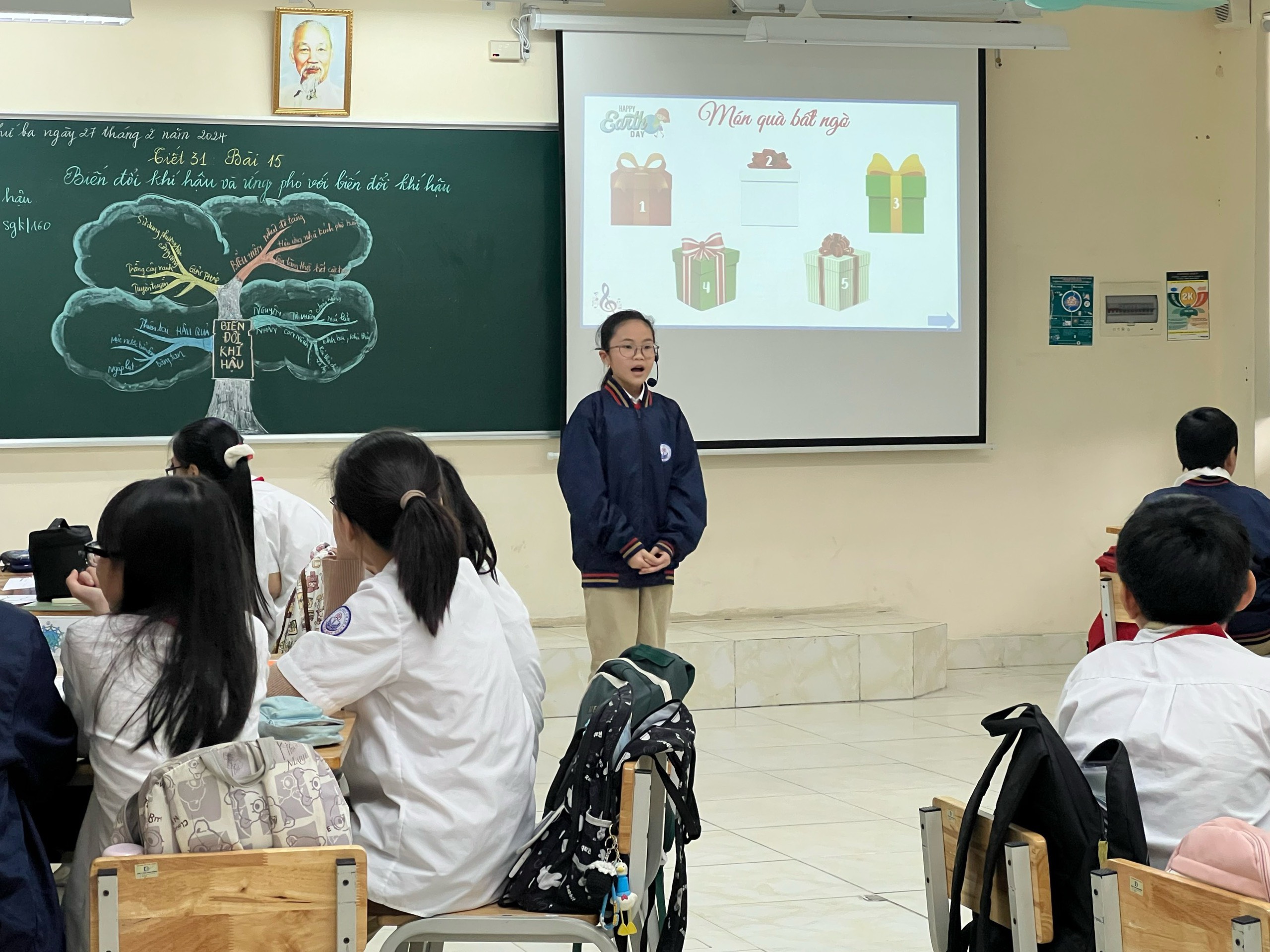 D:\Van phong\2023-2024\Kho học liệu xám\Bài giảng E-learning, Kho học liệu số\z5201679009951_24dd68231841843df6773d092ab312ff.jpg