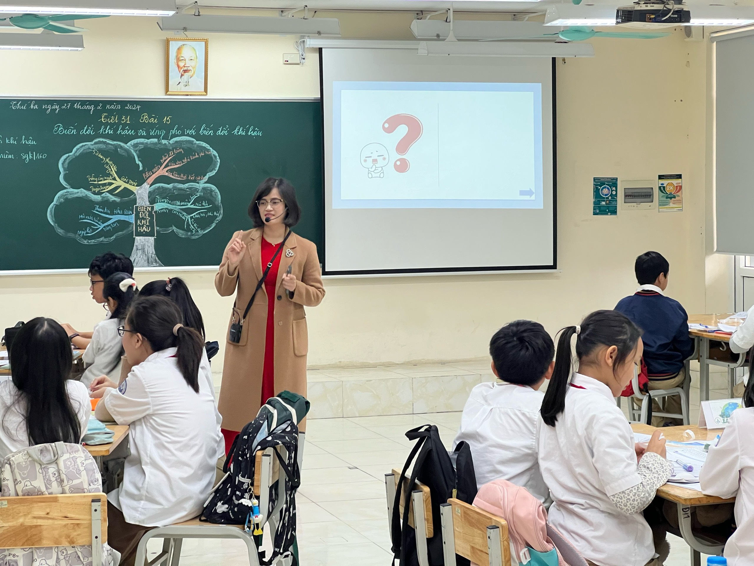 D:\Van phong\2023-2024\Kho học liệu xám\Bài giảng E-learning, Kho học liệu số\z5201679002694_97b4f004c13ad993d8a3378c04ebc5f4.jpg