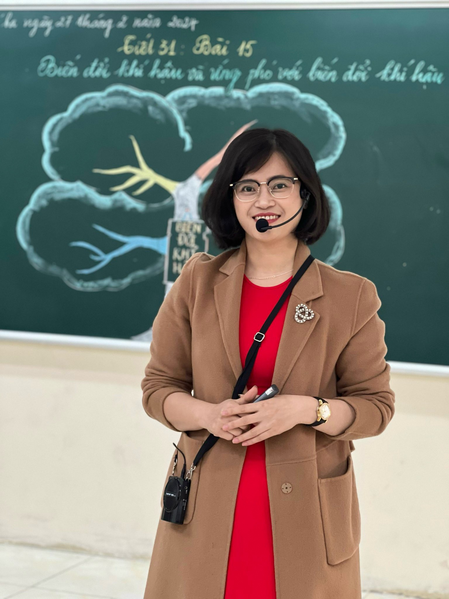D:\Van phong\2023-2024\Kho học liệu xám\Bài giảng E-learning, Kho học liệu số\z5201667603715_b3d4498b87b5f6eb3778ba122e8eb1b4.jpg