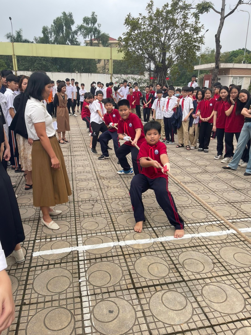 D:\Van phong\Ảnh\2023-2024\26. Hội khỏe phù đổng\z5288478857875_3a28ca06a3142d68acef30320d034b62.jpg