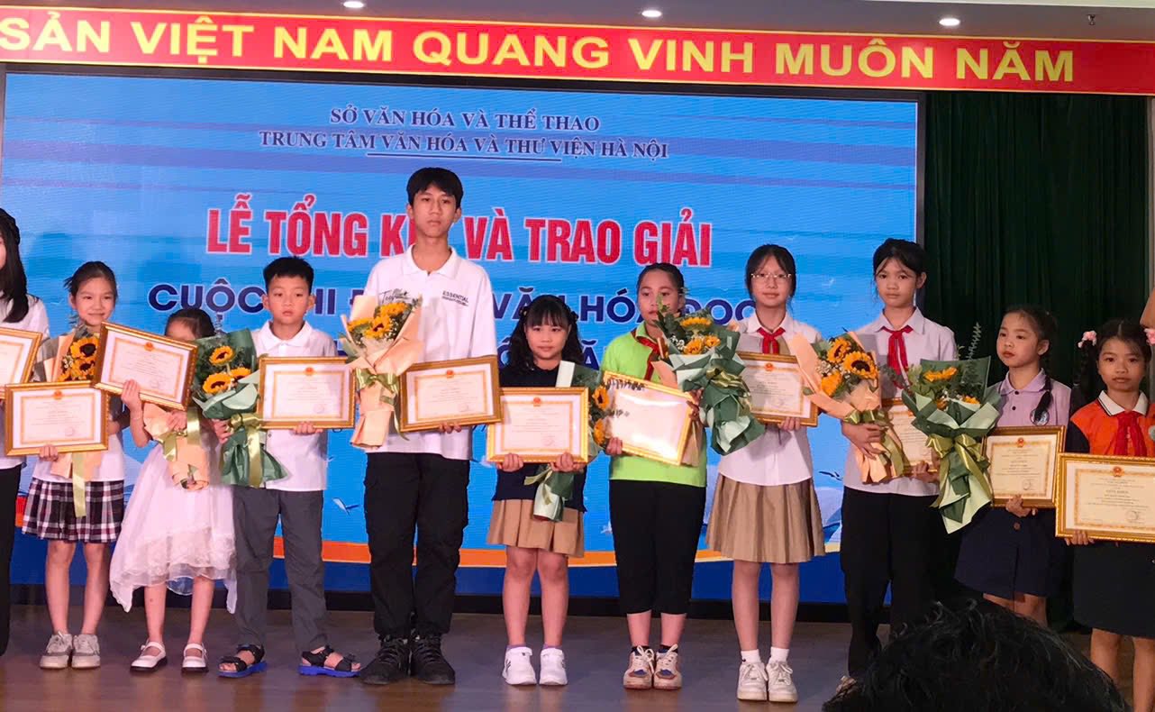 D:\Ảnh\2025-2026\Đại sứ văn hóa đọc\522578079_1429644761457587_6647453684974452726_n.jpg