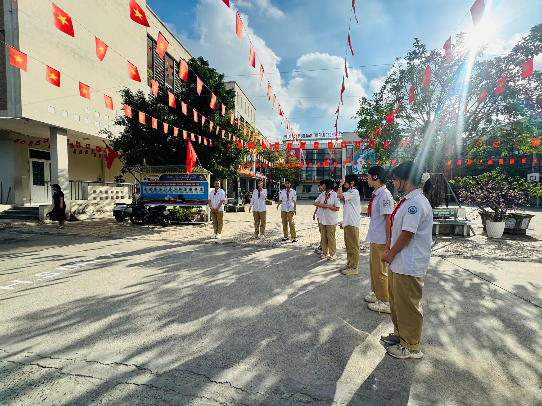 D:\Ảnh\2025-2026\Họp CMHS\b1ca2c86-31b1-419f-a89b-6c09d5819398.jfif