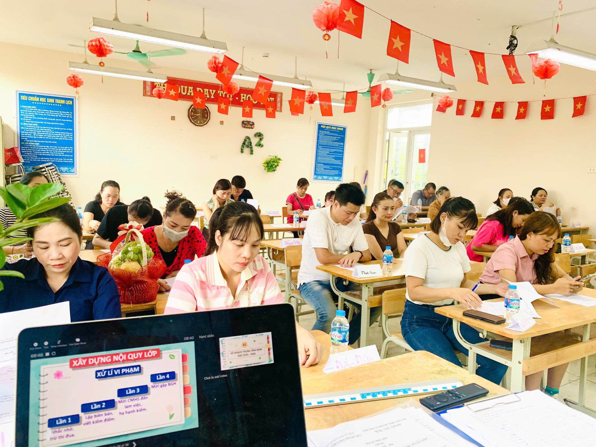 D:\Ảnh\2025-2026\Họp CMHS\8e6c5360-4eca-4ad8-ae3c-8947f12a5590.jfif