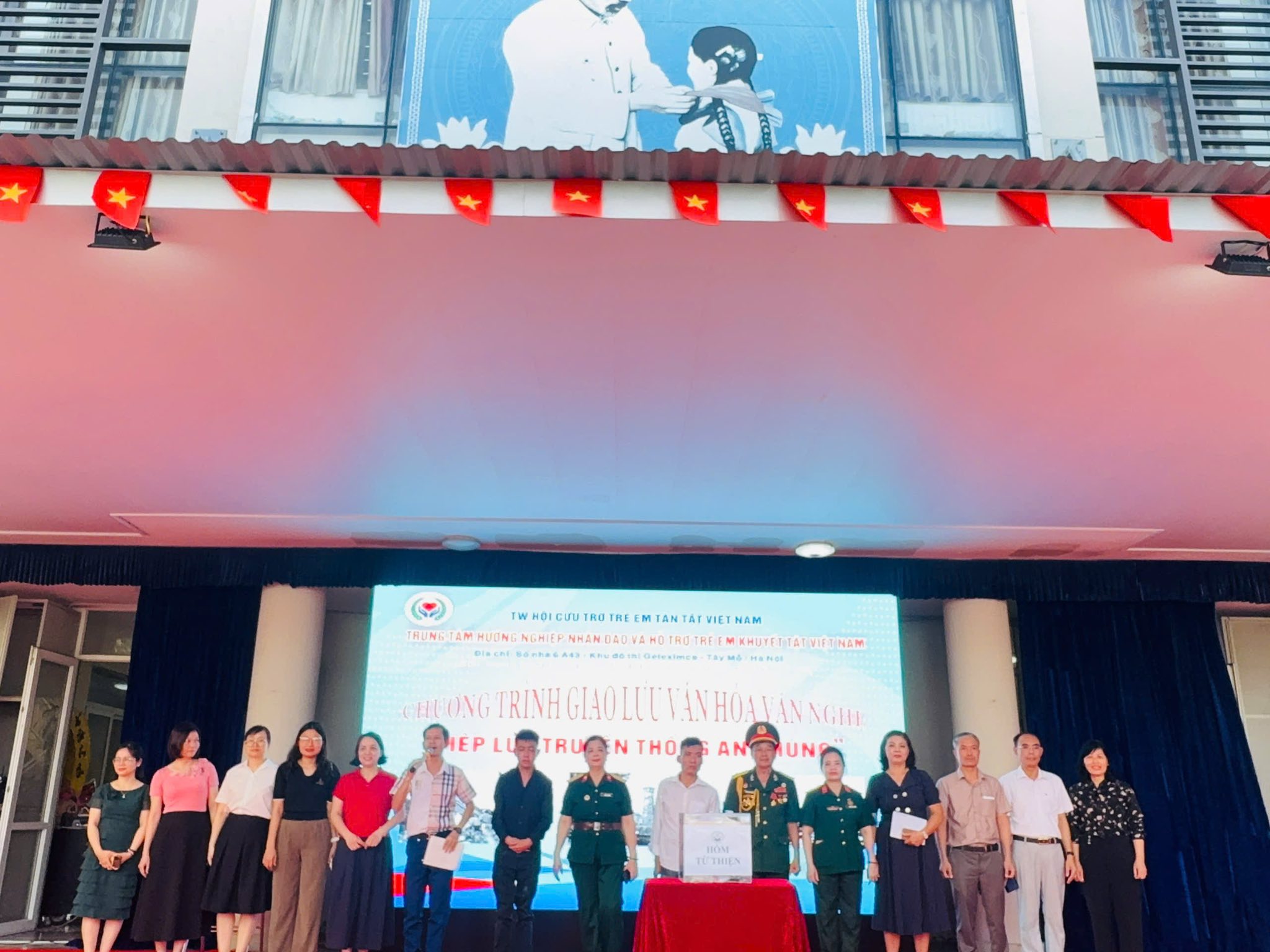 D:\Ảnh\2025-2026\Chủ đề “ Tiếp lửa truyền thống”\93c83f96-4eea-4197-97af-9d78a14e5866.jfif