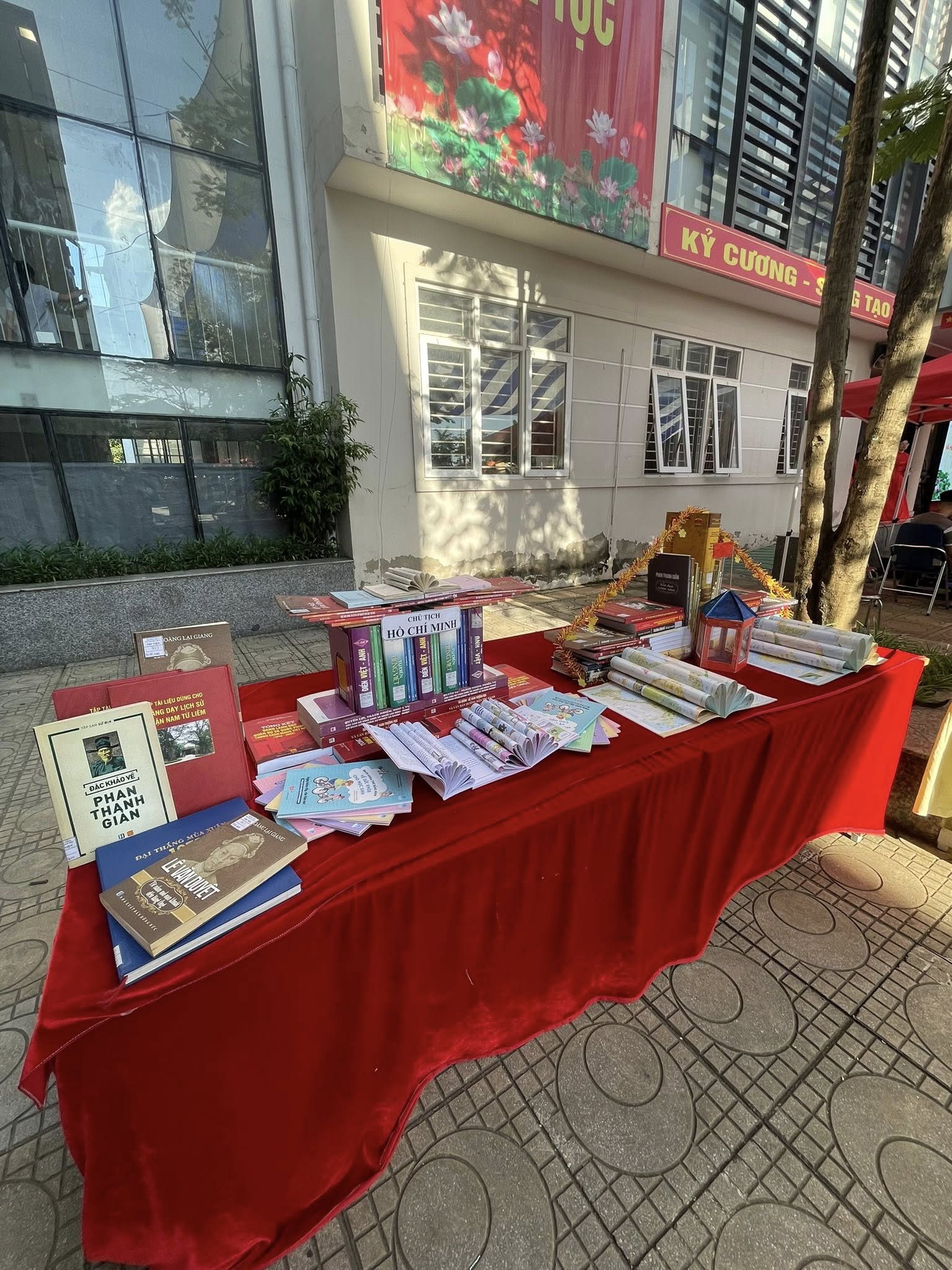 D:\Ảnh\2025-2026\Tuần lễ học tập suốt đời\c3a576ba-0931-4b56-aab2-0b9dba1ba2ce.jfif