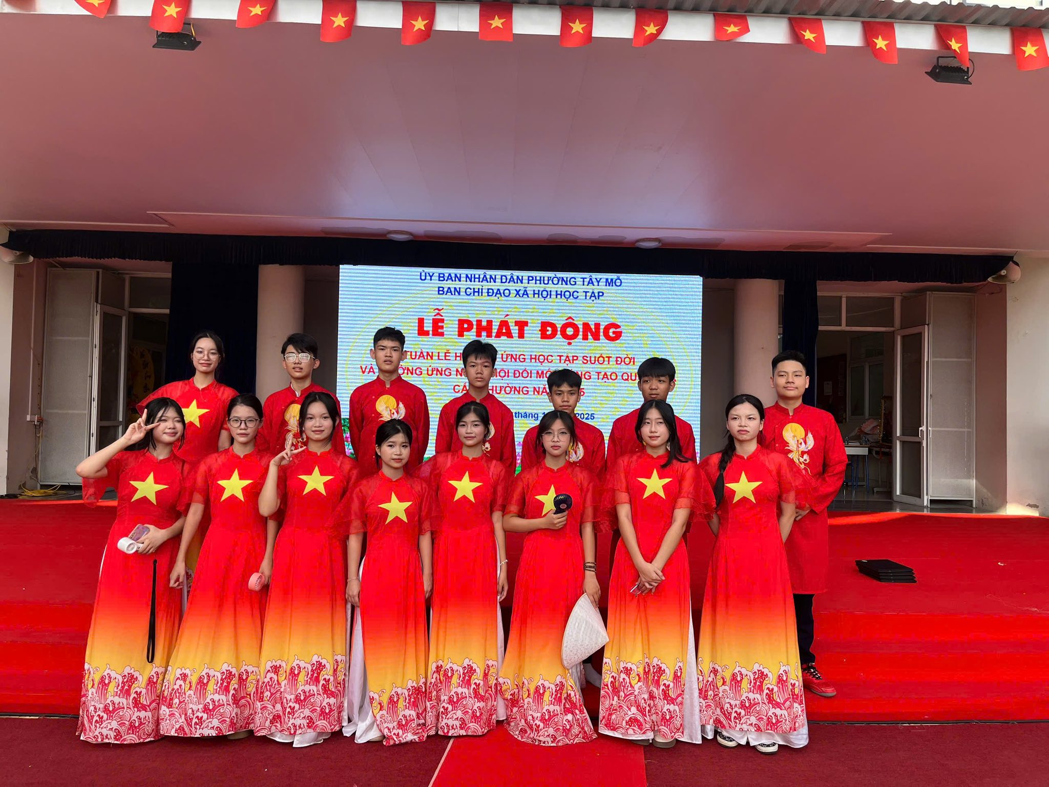 D:\Ảnh\2025-2026\Tuần lễ học tập suốt đời\056f2cc9-ac01-4377-8b33-edf589730a69.jfif