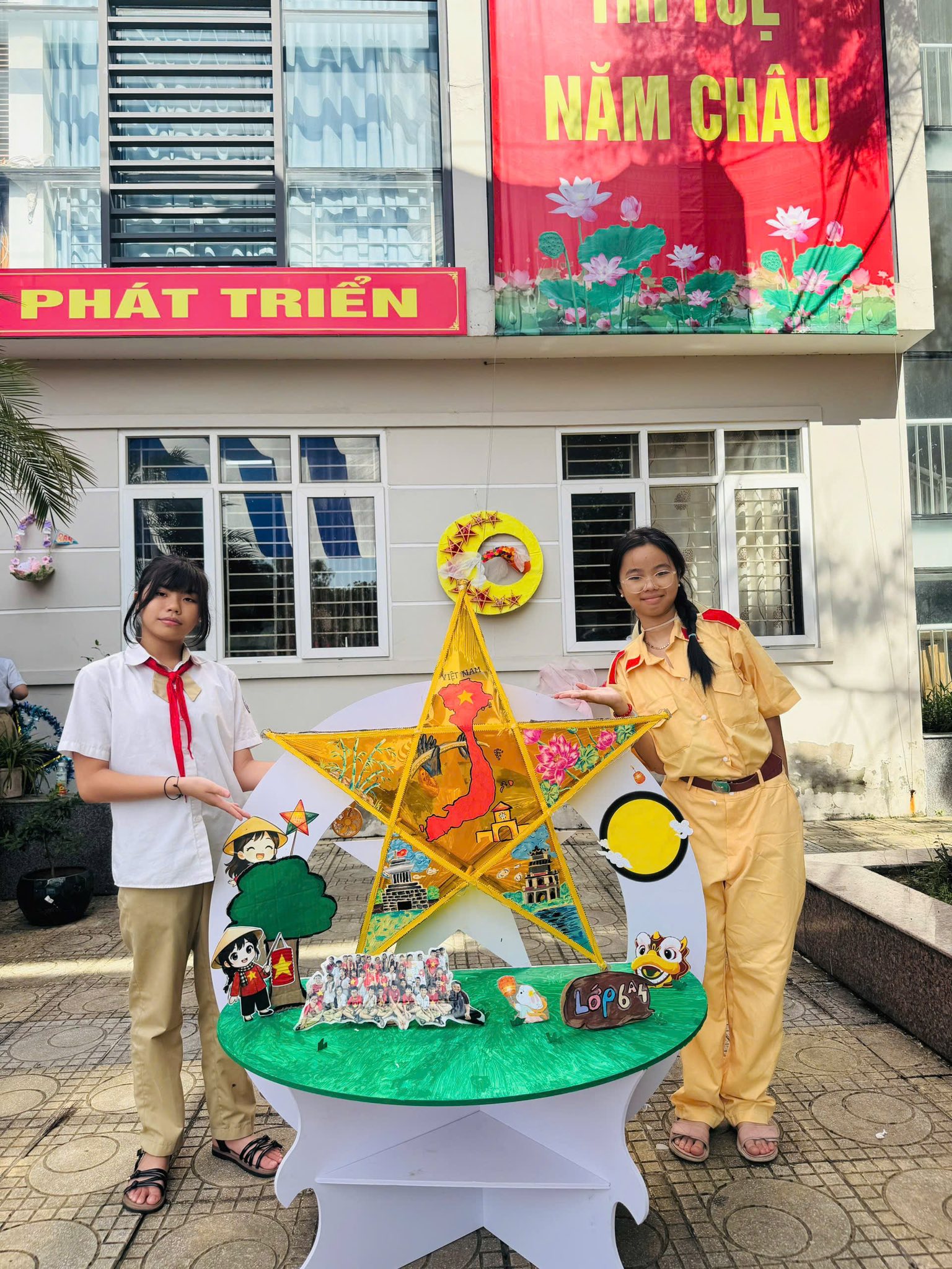 D:\Ảnh\2025-2026\SẮC MÀU TRUNG THU\8c239199-2ac7-48ce-a6b0-d2a50bd1dd83.jfif