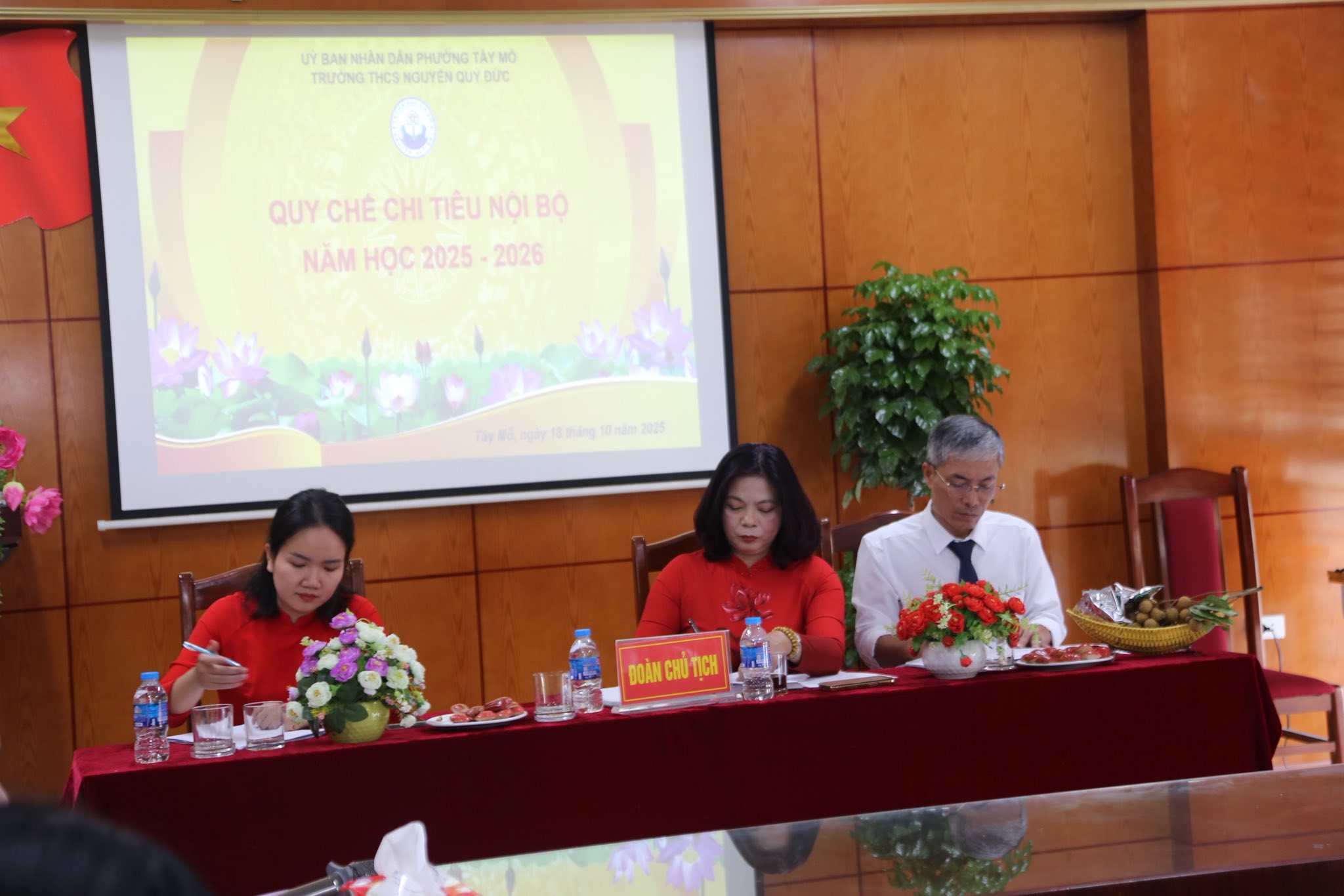 D:\Ảnh\2025-2026\HN CC VC NLĐ\7df0b0fd-9323-4962-8d55-57506ee2079e.jfif