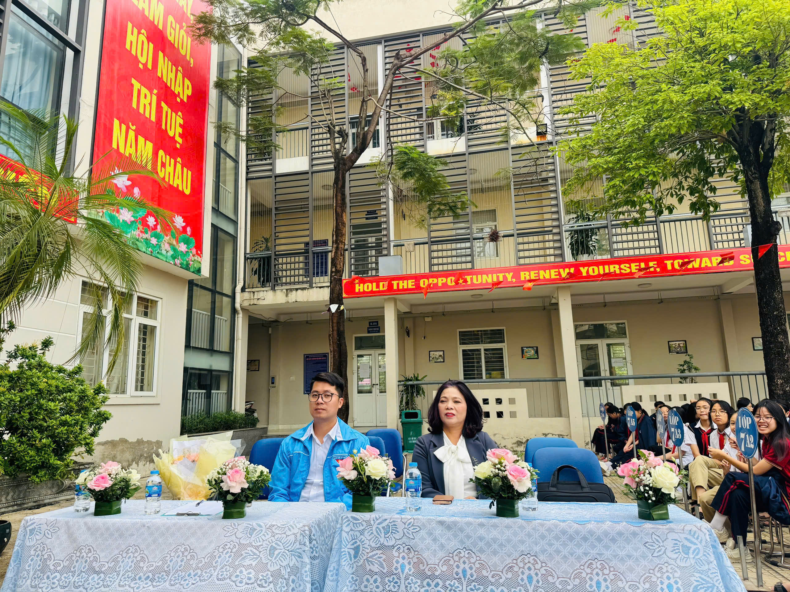 D:\Ảnh\2025-2026\Tuyên truyền pháp luật\gen-h-z7160363300286_67c11a0b1ea5b1de409aec9f9aae4146.jpg