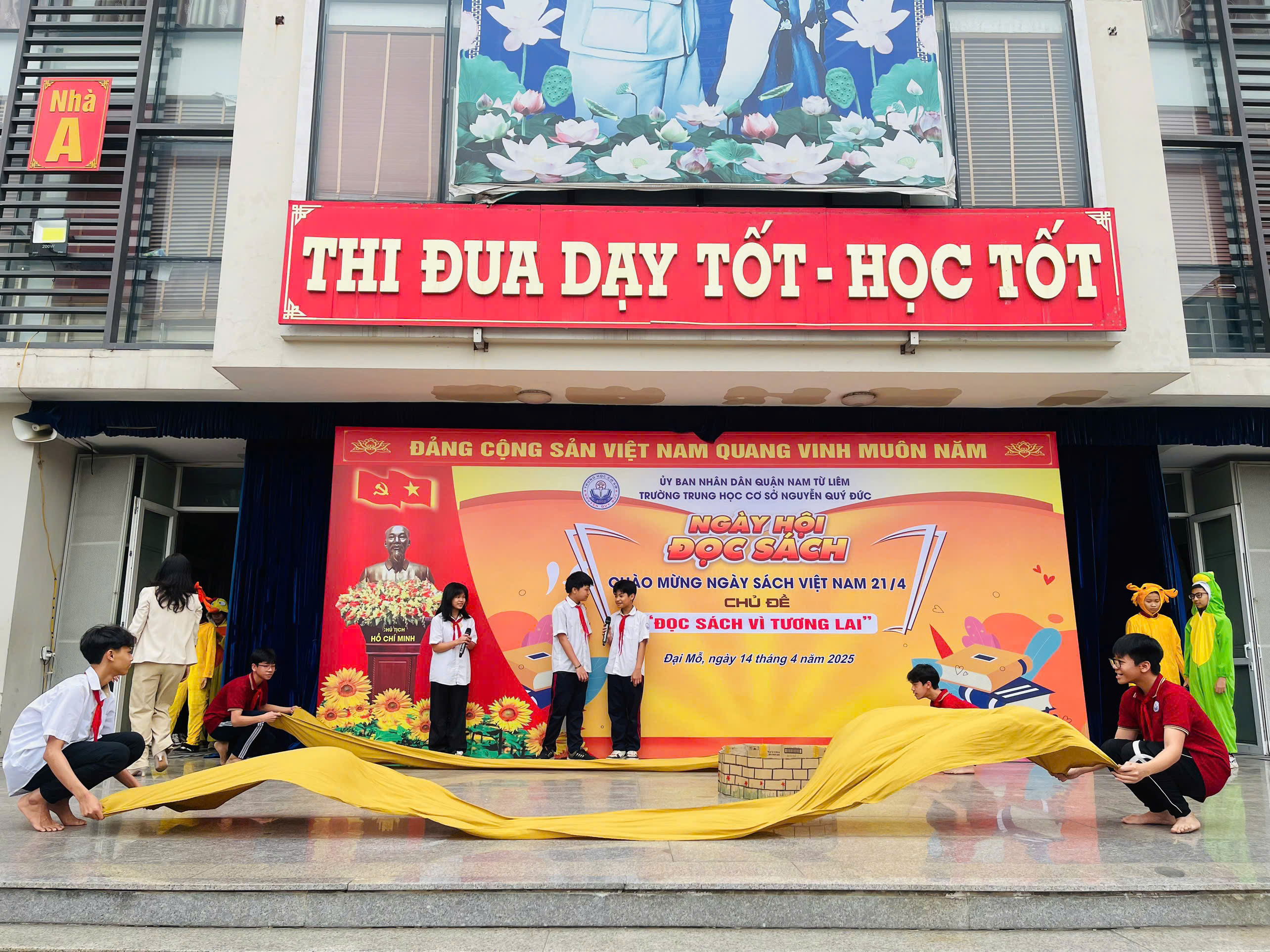 D:\Ảnh\2024-2025\21. Ngày hội đọc sách\z6510790316559_6efd9ce25695110d6802b0309e654a73.jpg