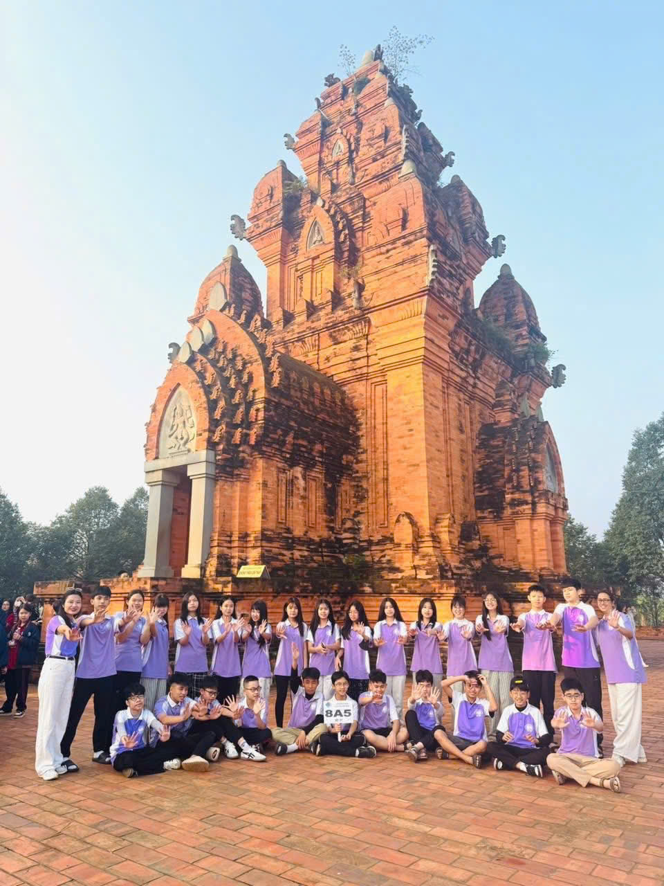 D:\Ảnh\2025-2026\HK2\5. HS trải nghiệm\z7484245641072_fec89f635e56847dd242356b8a905487.jpg