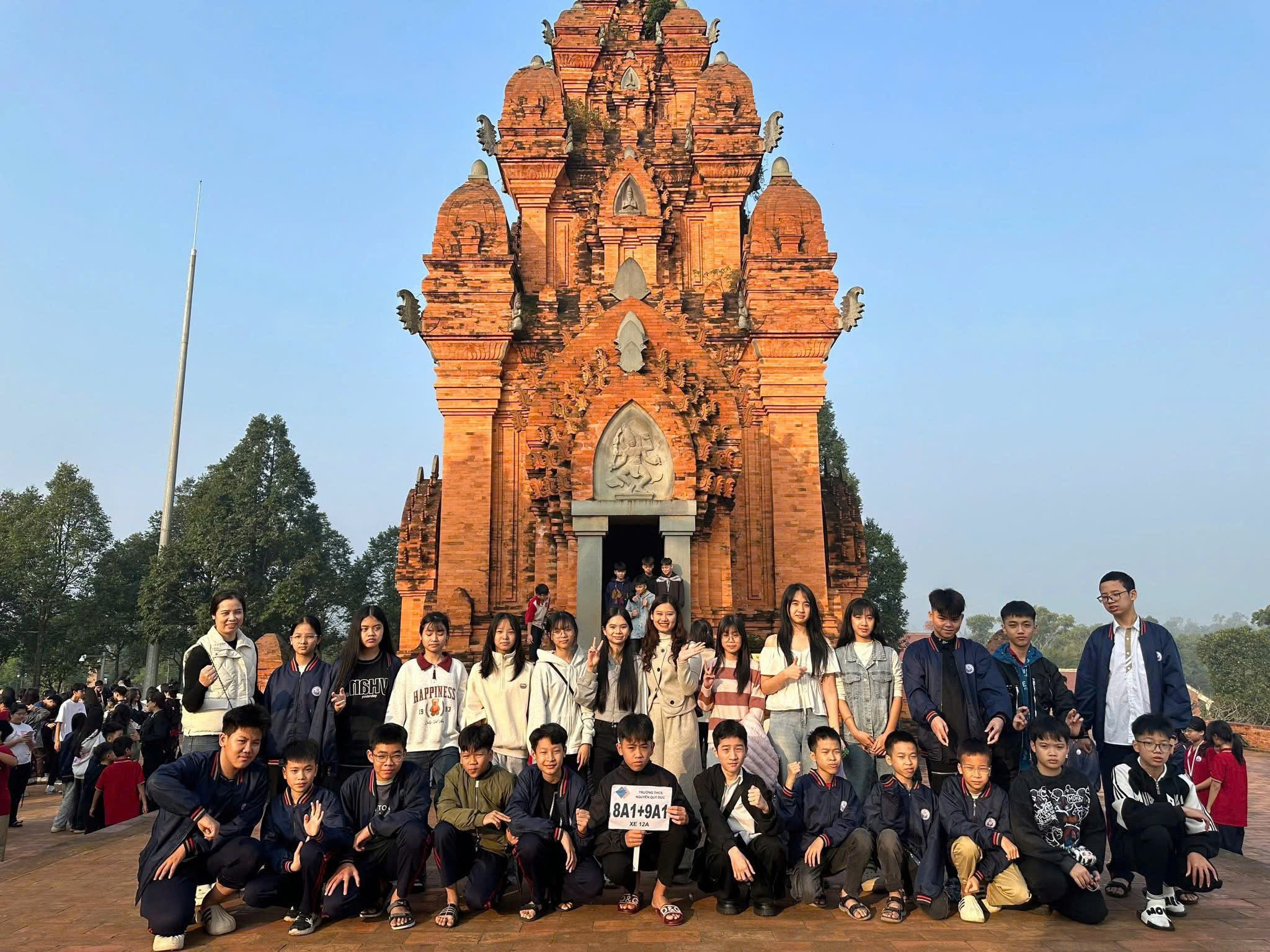 D:\Ảnh\2025-2026\HK2\5. HS trải nghiệm\z7484245623549_d46757143c5a0470872a3014d3fc26d1.jpg